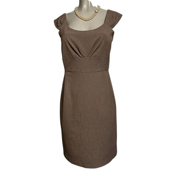 New York and Company Dress Women's Size 10 Tan Cap Sleeves Sheath Empire Waist - Picture 1 of 11